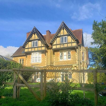 Lovely 3 Bed Condo Reigate Kültér fotó
